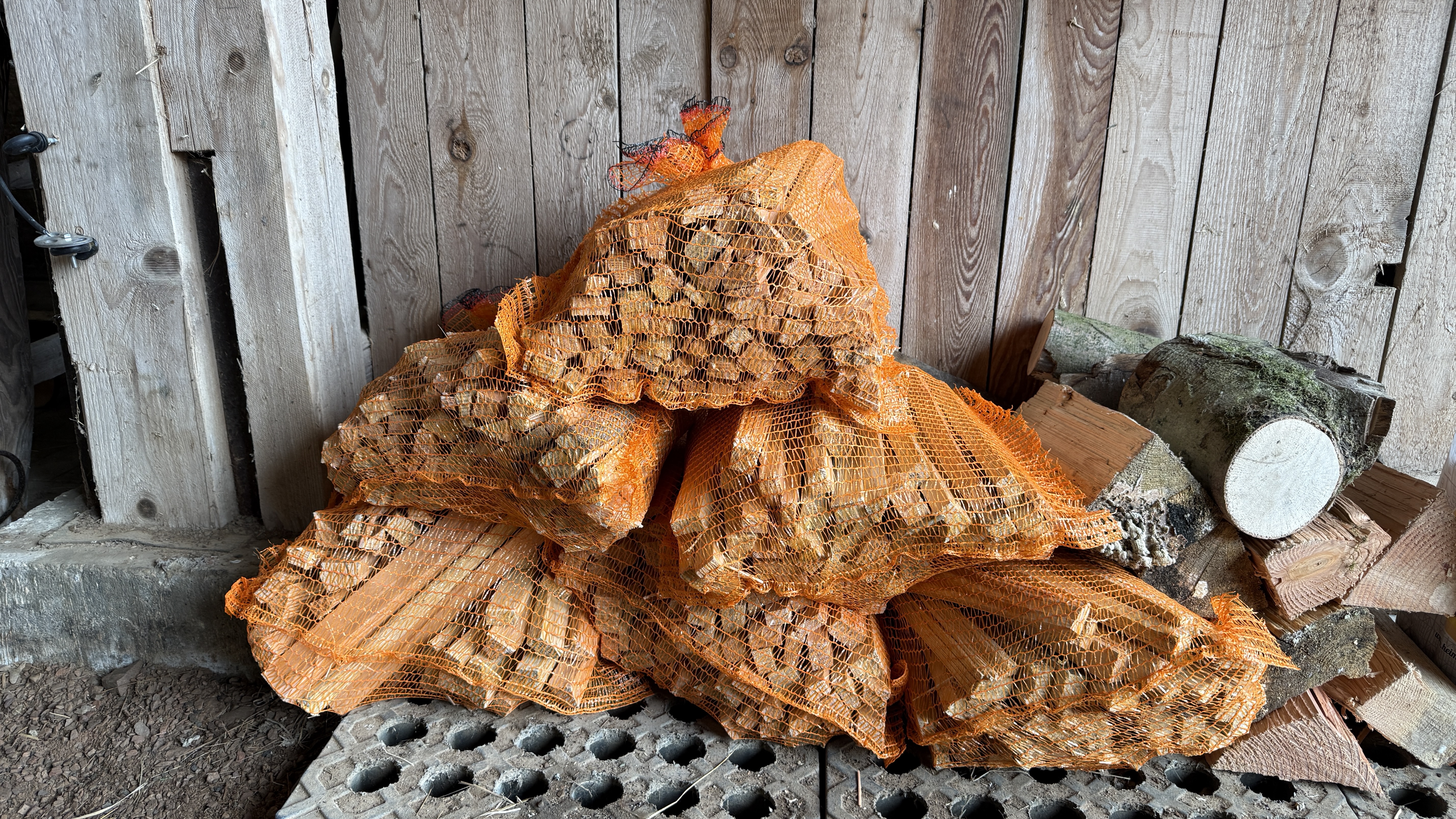 Anzündholz vom Hofgut Schanze im 5kg Sack